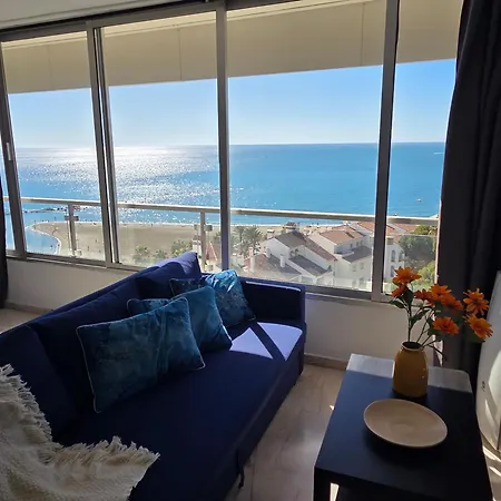 En En La Playa Con Piscina Frontal Al Mar Apartmán *